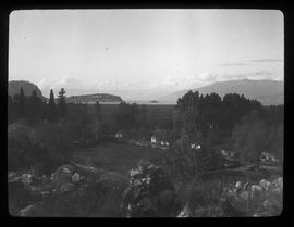 Argolis: Blick vom Burghügel von Tiryns gegen die Bucht von Nauplion, Phot. Flückiger