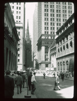 New York: Wall Street, Trinity Church, Photo Allenspach