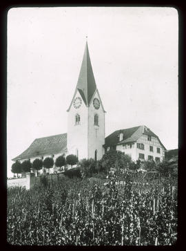 Kirche und Pfarrhaus in Höngg bei Zürich