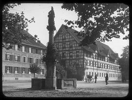 Holderplatz und alte Kaserne 1924