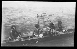 Boot mit Ausleger: Gilbertinseln